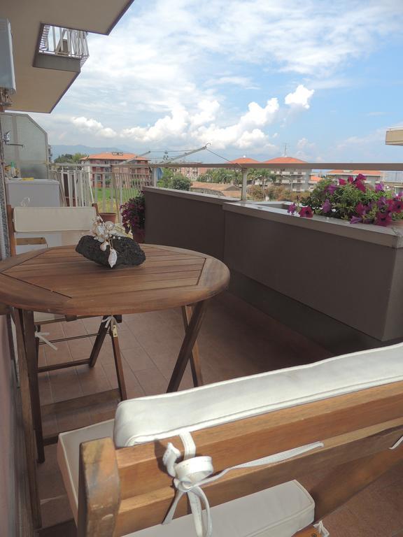Apartment I Mastrazzi Riposto Eksteriør billede